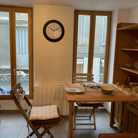 Location Barcelonnette Exterior foto