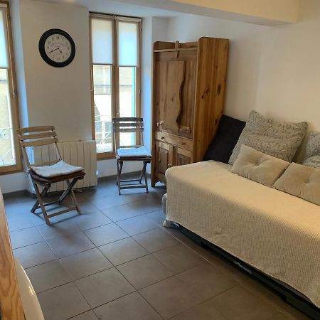 Location Barcelonnette Exterior foto