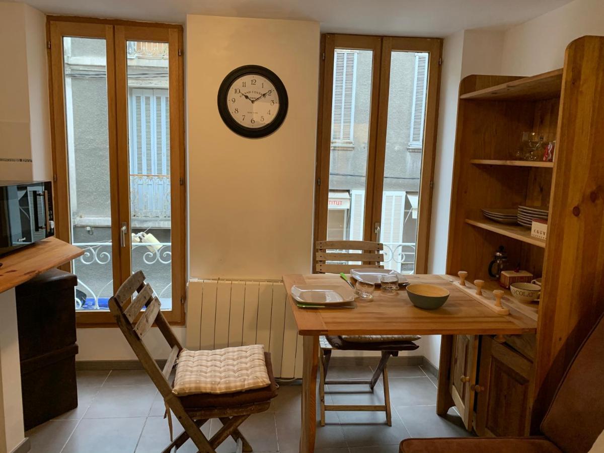 Location Barcelonnette Exterior foto